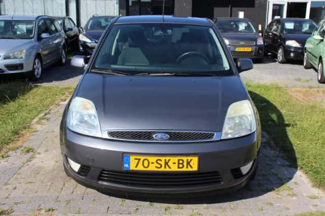 Ford Fiesta (2006) thumbnail 2