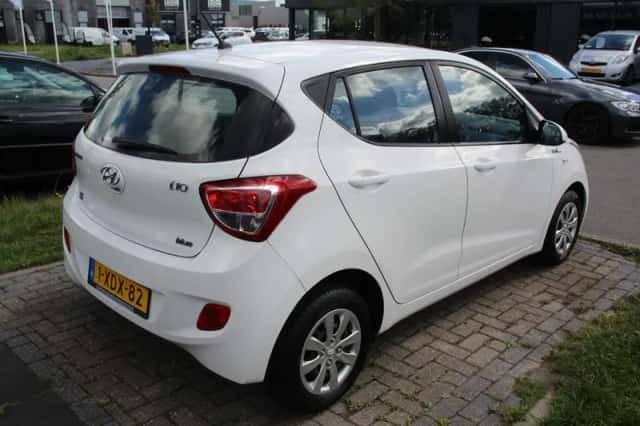 Hyundai i10 (2014) thumbnail 4