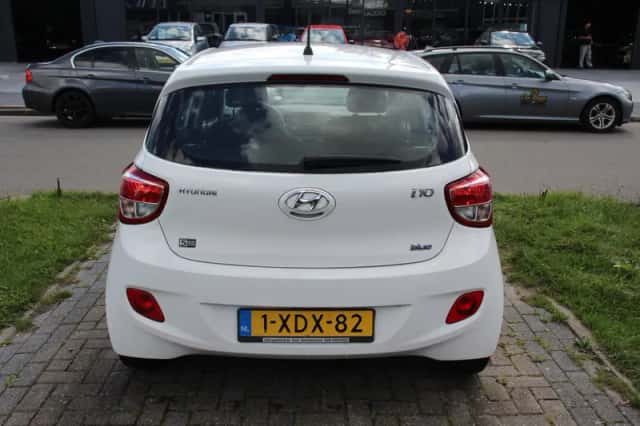 Hyundai i10 (2014) thumbnail 5