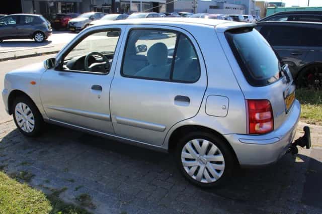 Nissan Micra (2002) thumbnail 6