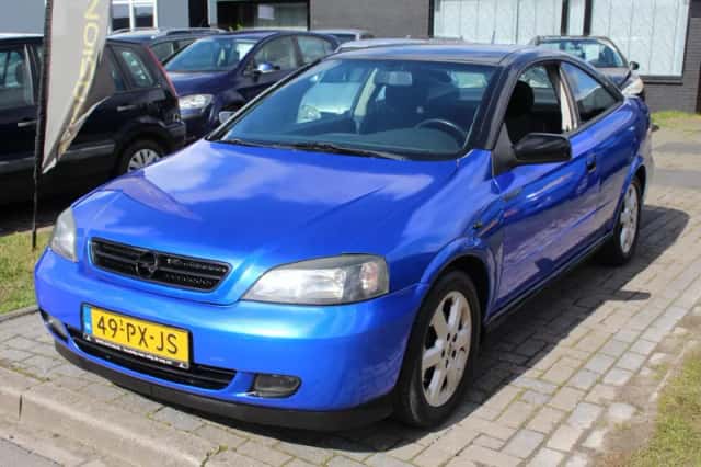 Opel Astra (2005) thumbnail 1