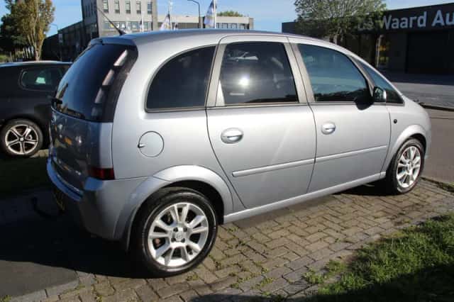 Opel Meriva (2007) thumbnail 4
