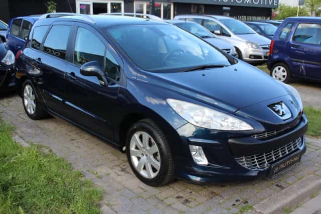 Peugeot 308 (2010) thumbnail 3