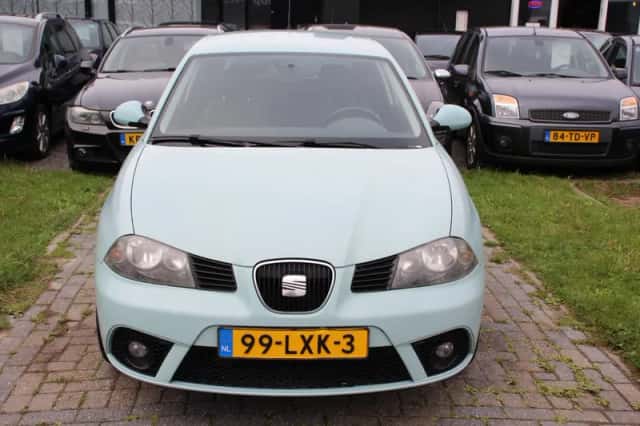 SEAT Ibiza (2006) thumbnail 2