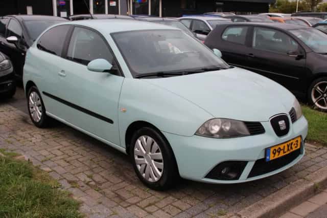 SEAT Ibiza (2006) thumbnail 3