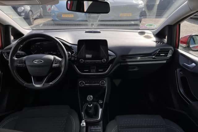 Ford Fiesta (2018) thumbnail 4