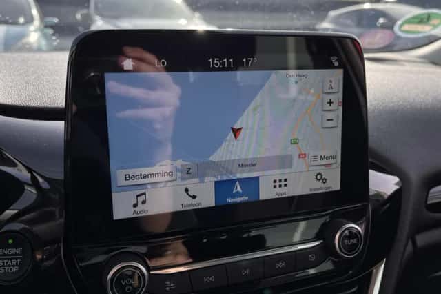 Ford Fiesta (2018) thumbnail 5