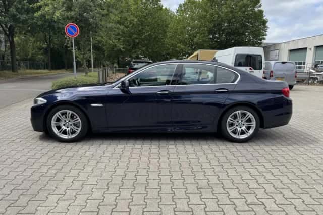 BMW 5-Serie (2013) thumbnail 6