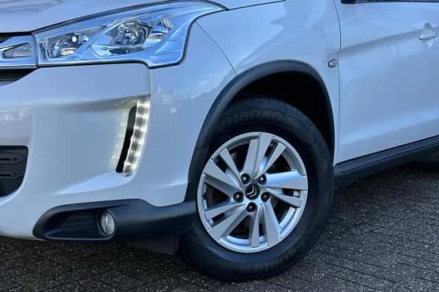 Citroën C4 Aircross (2013) thumbnail 2