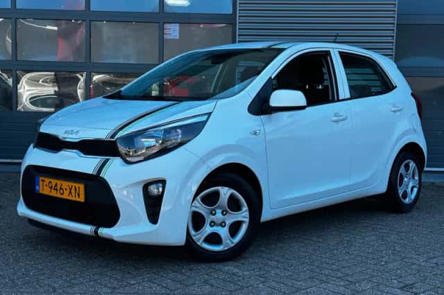 Kia Picanto (2023) thumbnail 1
