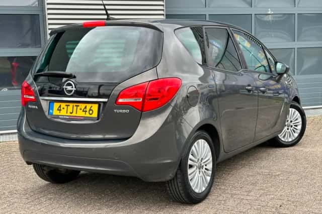 Opel Meriva (2014) thumbnail 3