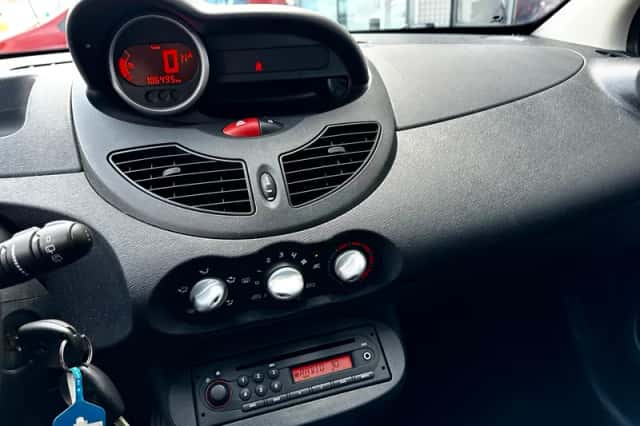 Renault Twingo (2009) thumbnail 6