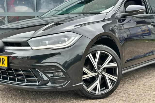 Volkswagen Polo (2023) thumbnail 2