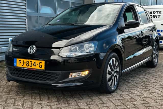 Volkswagen Polo (2017) thumbnail 4