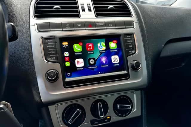 Volkswagen Polo (2017) thumbnail 6