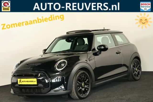 MINI Electric (2021) thumbnail 1