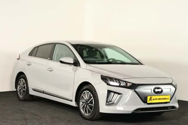 Hyundai Ioniq (2019) thumbnail 5