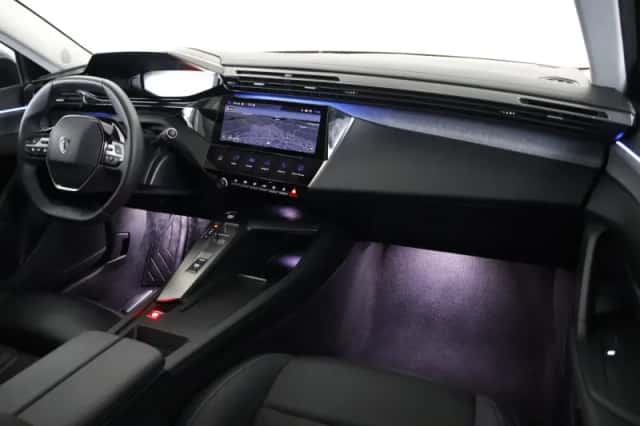 Peugeot 308 (2021) thumbnail 3