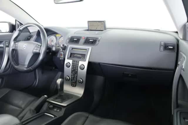 Volvo C70 (2005) thumbnail 6