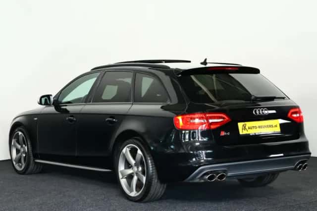 Audi S4 (2012) thumbnail 6