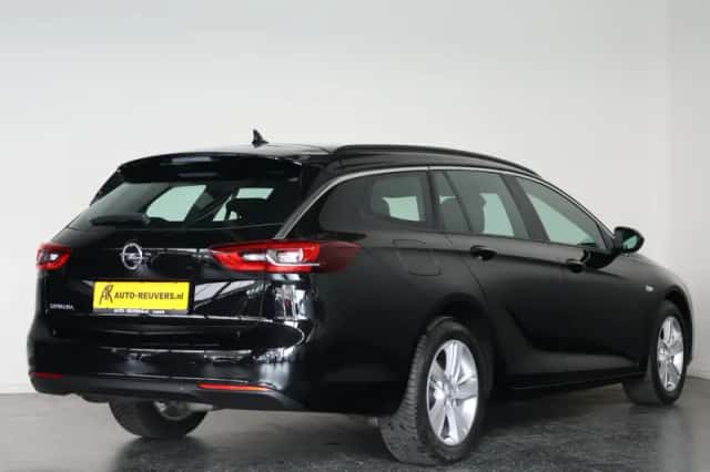 Opel Insignia (2021) thumbnail 2