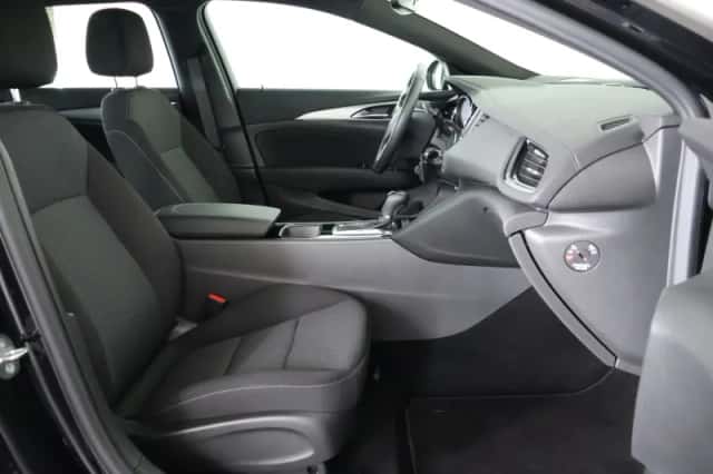 Opel Insignia (2021) thumbnail 6