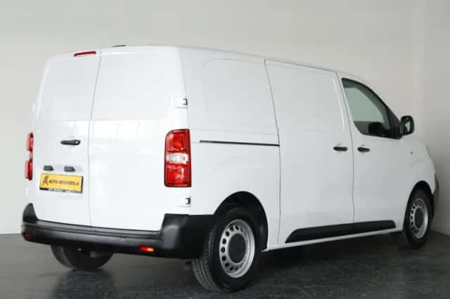 Peugeot Expert (2021) thumbnail 2
