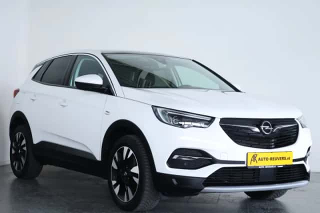 Opel Grandland X (2017) thumbnail 4