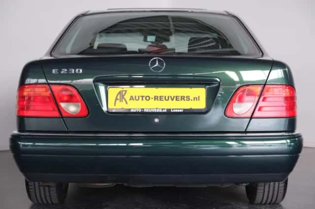 Mercedes-Benz E-Klasse (1995) thumbnail 6