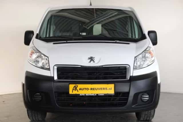 Peugeot Expert (2012) thumbnail 2