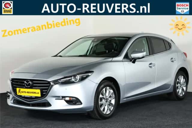 Mazda 3 (2016) thumbnail 1