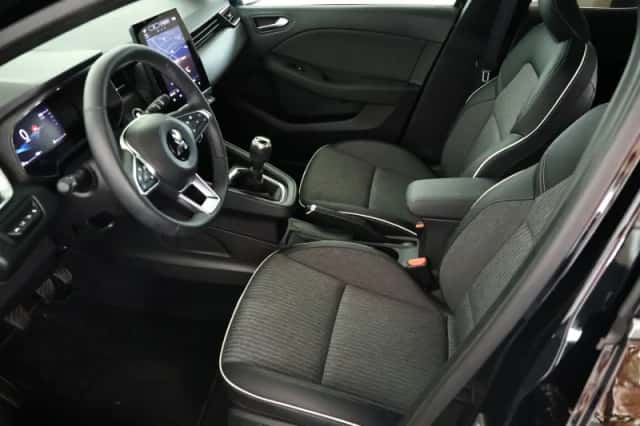 Mitsubishi Colt (2023) thumbnail 6