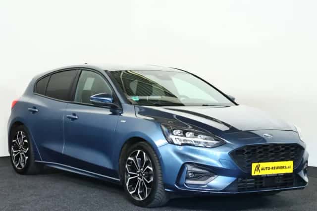 Ford Focus (2018) thumbnail 4