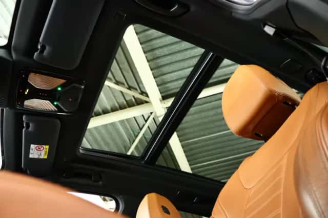 BMW iX3 (2020) thumbnail 4