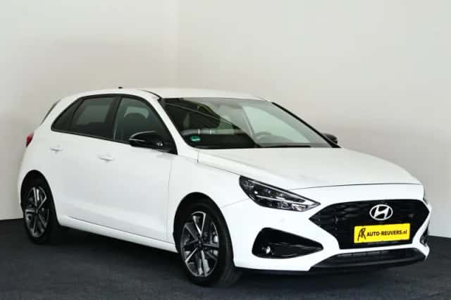 Hyundai i30 (2020) thumbnail 4