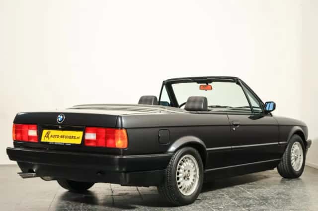 BMW 3-Serie (1990) thumbnail 2
