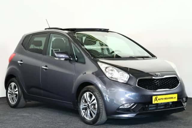 Kia Venga (2015) thumbnail 5