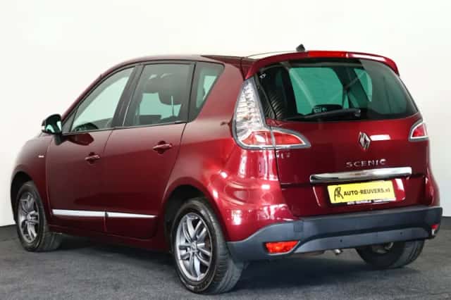 Renault Scénic (2015) thumbnail 6