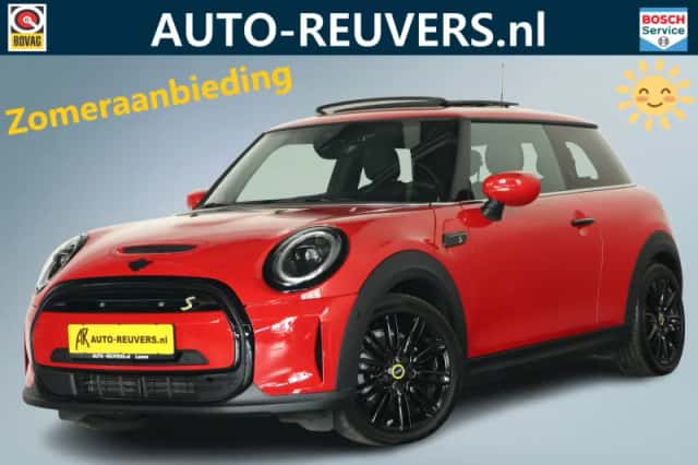 MINI Electric (2021) thumbnail 1