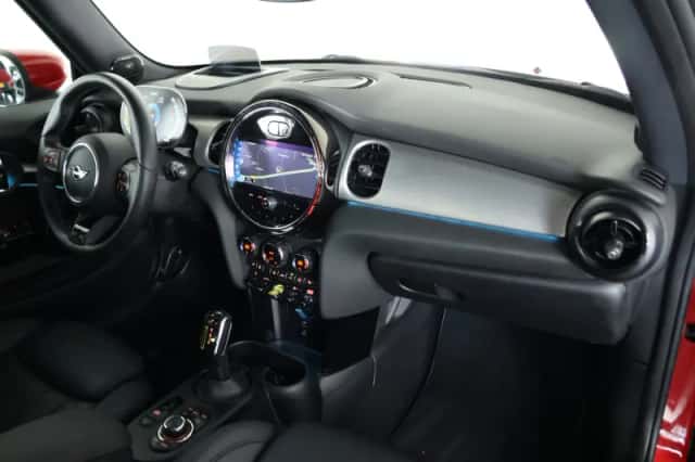 MINI Electric (2021) thumbnail 3
