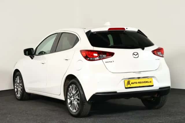Mazda 2 (2020) thumbnail 5