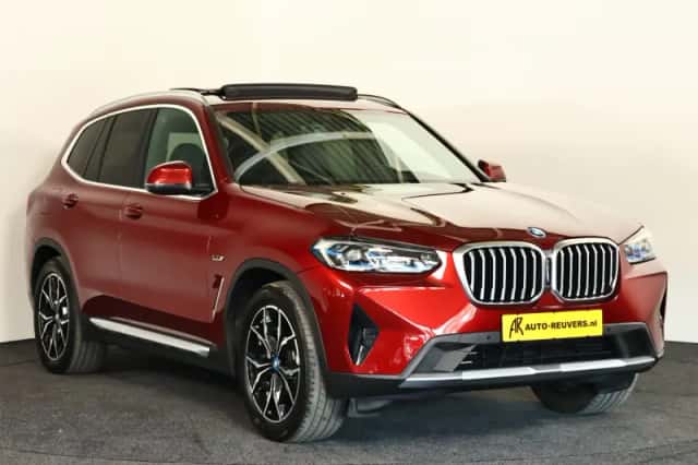 BMW X3 (2021) thumbnail 5