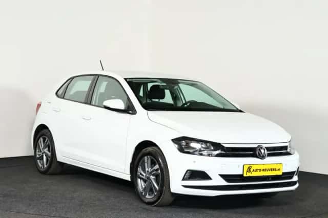Volkswagen Polo (2014) thumbnail 5