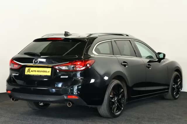 Mazda 6 (2015) thumbnail 2