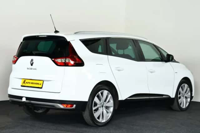 Renault Grand Scénic (2018) thumbnail 2