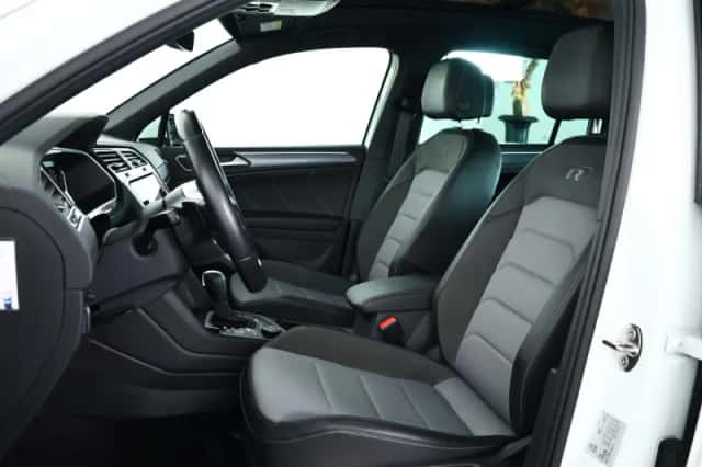 Volkswagen Tiguan (2019) thumbnail 3