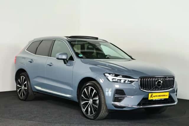 Volvo XC60 (2022) thumbnail 5