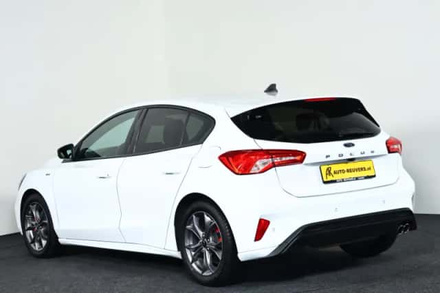 Ford Focus (2018) thumbnail 6