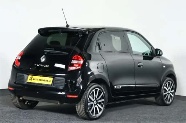 Renault Twingo (2014) thumbnail 2