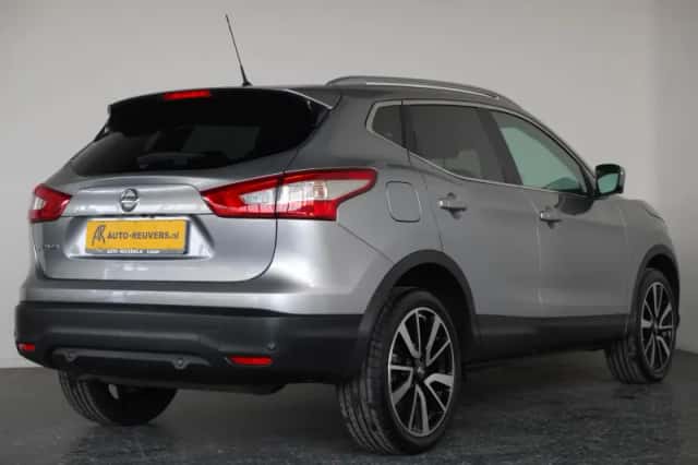 Nissan Qashqai (2014) thumbnail 2